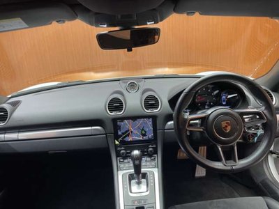 2018 Porsche 718 photo 4