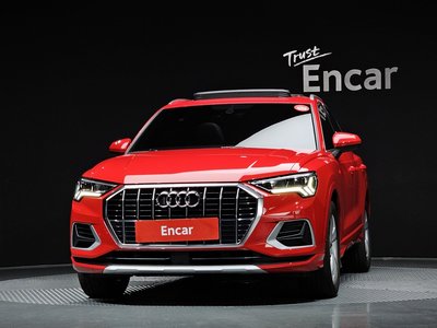 AUDI Q3 - 2