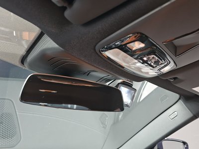 2023 BMW M4 — миниатюра 26