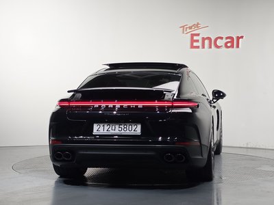صورة 4 لـ 2025 Porsche PANAMERA