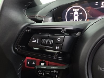 2025 Porsche PANAMERA — миниатюра 23