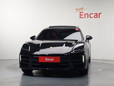 صورة 2 لـ 2025 Porsche PANAMERA