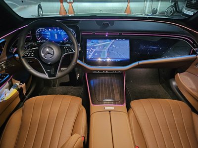 MERCEDES-BENZ E-CLASS - 5