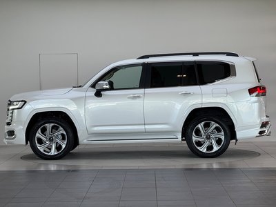 TOYOTA LAND CRUISER 300 - 6