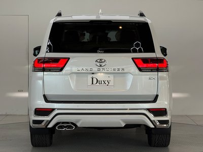 TOYOTA LAND CRUISER 300 - 5