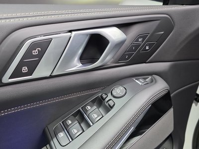 2025 BMW X5 缩略图 29