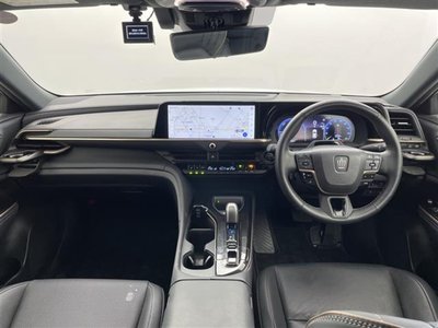 TOYOTA CROWN SPORT - 2