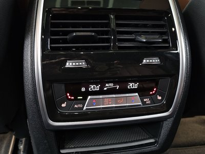 2022 BMW X6 thumbnail 19