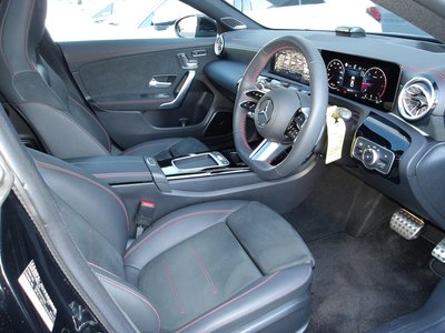 MERCEDES-BENZ CLA - 4