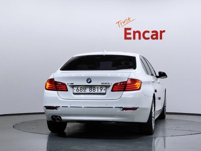 BMW 5 SERIES - 4