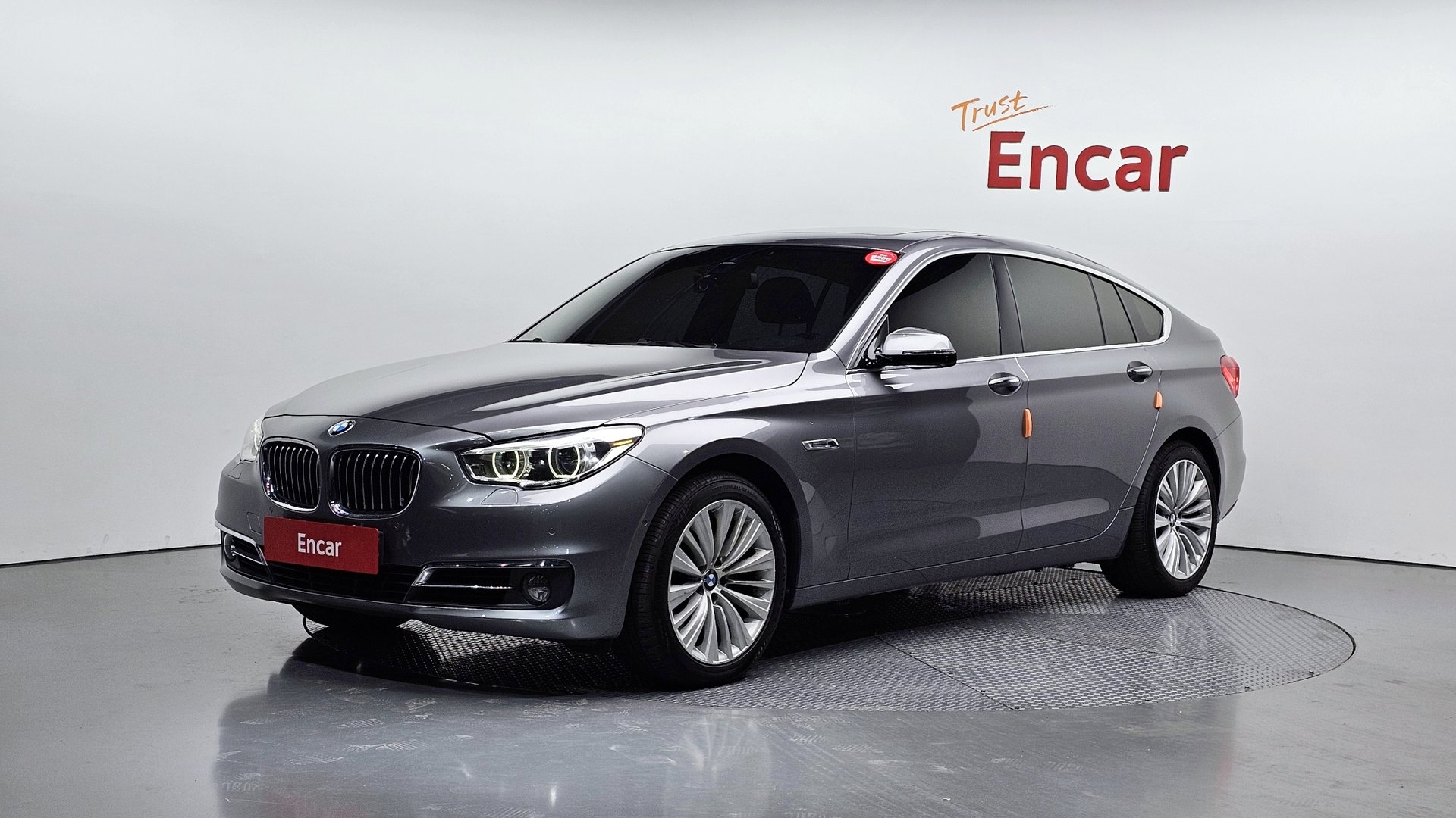 BMW 5 SERIES GT - View 1