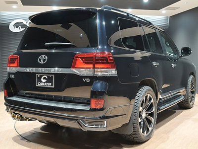 2017 Toyota LAND CRUISER 200 照片 2