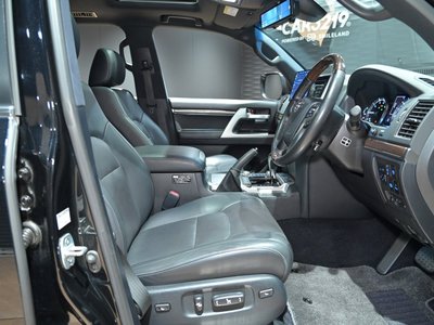 2017 Toyota LAND CRUISER 200 缩略图 14