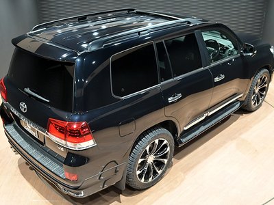 2017 Toyota LAND CRUISER 200 照片 8