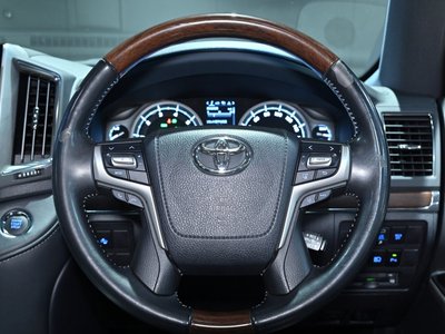 2017 Toyota LAND CRUISER 200 缩略图 26