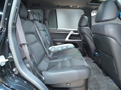 2017 Toyota LAND CRUISER 200 缩略图 24