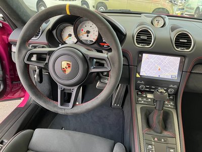 صورة مصغرة 17 لـ 2025 Porsche 718 SPYDER