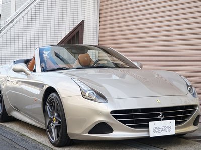 FERRARI CALIFORNIA T