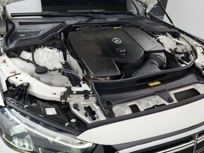 MERCEDES-BENZ E-CLASS - 7