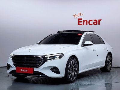 MERCEDES-BENZ E-CLASS - 1