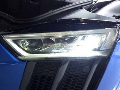 AUDI R8 - 9