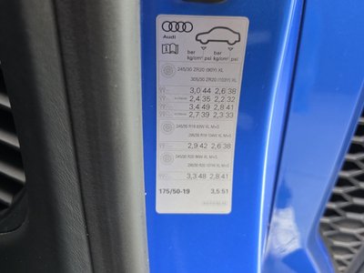 2017 AUDI R8 — миниатюра 30