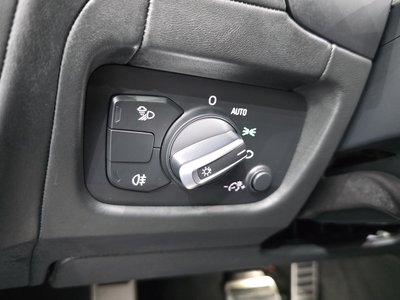 2017 AUDI R8 — миниатюра 24