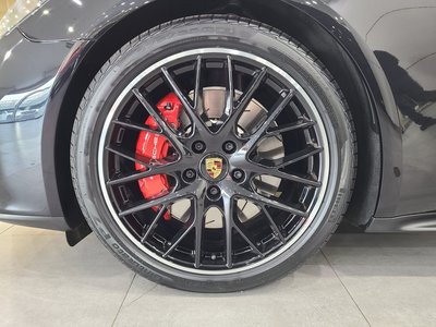 PORSCHE PANAMERA - 6