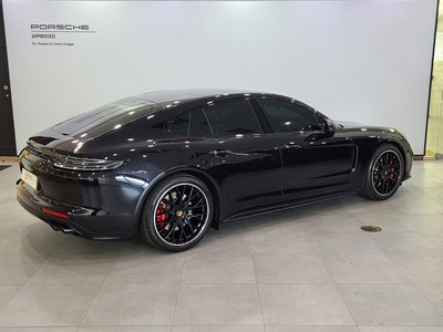 PORSCHE PANAMERA - 5