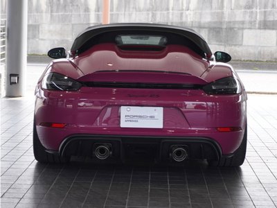 PORSCHE 718 SPYDER - 3