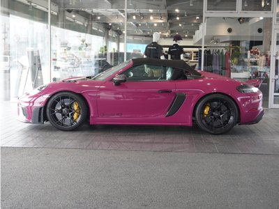 PORSCHE 718 SPYDER - 4