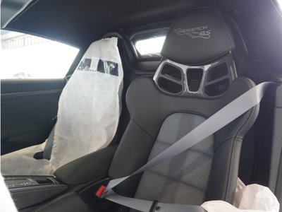 PORSCHE 718 SPYDER - 9