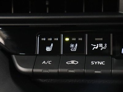2025 Toyota CROWN SPORT — миниатюра 31