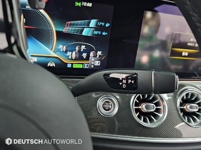 MERCEDES-BENZ E-CLASS - 9