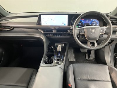 TOYOTA CROWN SPORT - 6