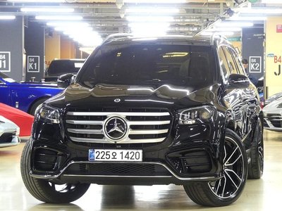 MERCEDES-BENZ GLS - 2