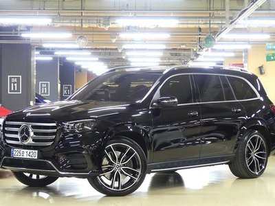MERCEDES-BENZ GLS - 1