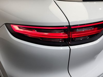 PORSCHE CAYENNE - 10