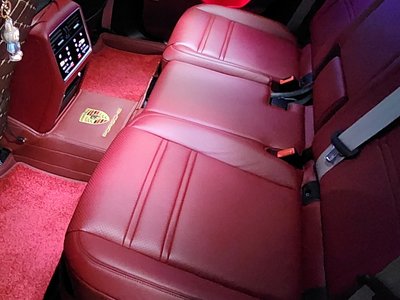 صورة 2 لـ 2023 Porsche CAYENNE