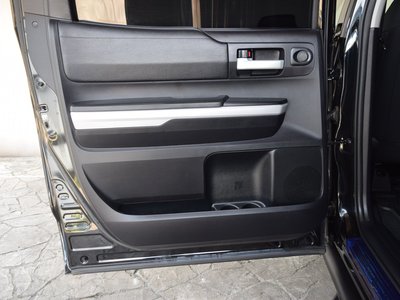 صورة مصغرة 45 لـ 2018 Toyota TUNDRA