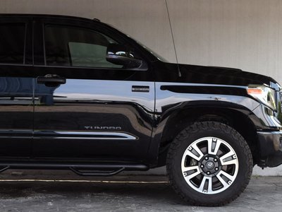 صورة مصغرة 36 لـ 2018 Toyota TUNDRA