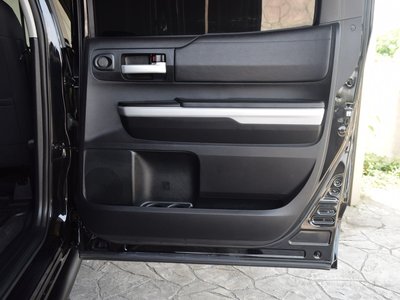 صورة مصغرة 47 لـ 2018 Toyota TUNDRA
