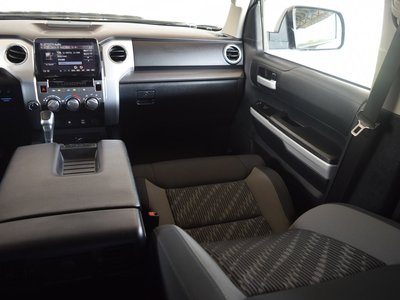 صورة مصغرة 51 لـ 2018 Toyota TUNDRA