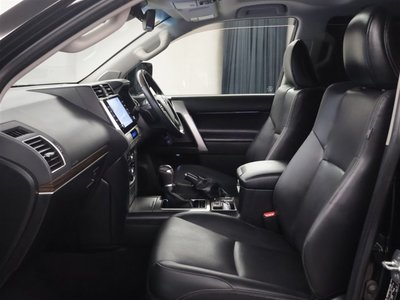 2023 Toyota LAND CRUISER PRADO 缩略图 21