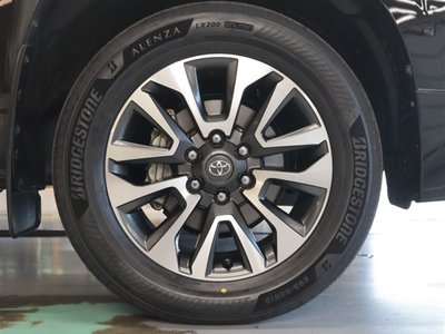 2023 Toyota LAND CRUISER PRADO 缩略图 28