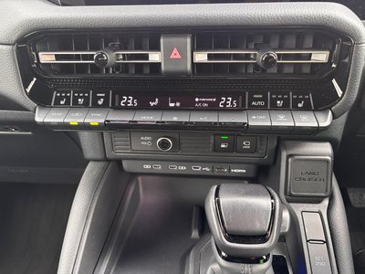 صورة مصغرة 15 لـ 2024 Toyota LAND CRUISER 250