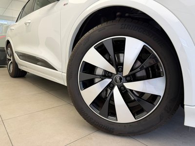 AUDI Q6 E-TRON - 10