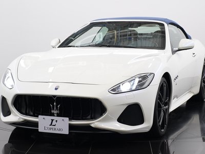 2019 Maserati GRANCABRIO thumbnail 18