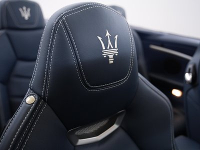 2019 Maserati GRANCABRIO thumbnail 38