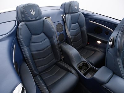 صورة 9 لـ 2019 Maserati GRANCABRIO